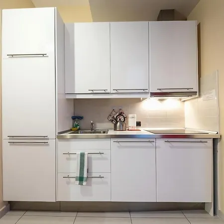 Apartment House *